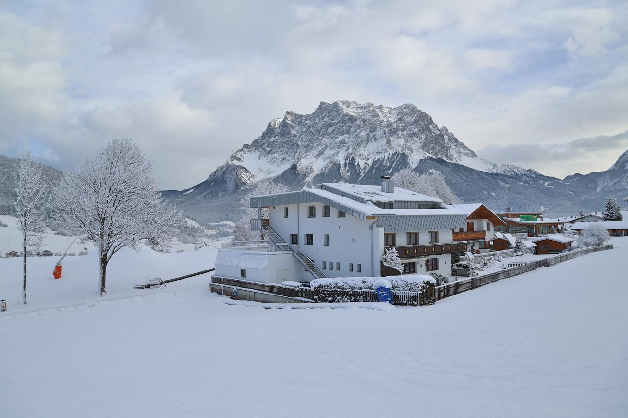 Haus Am Schihang Lermoos Eksteriør bilde